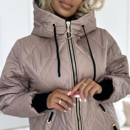 Frostique™ - Stylische und Funktionelle Warme Jacke